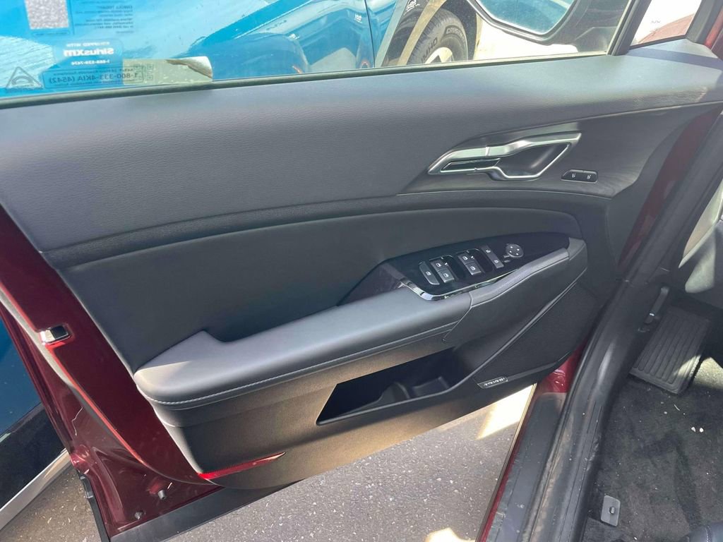 Used 2025 Kia Sportage X-Line Prestige image 14