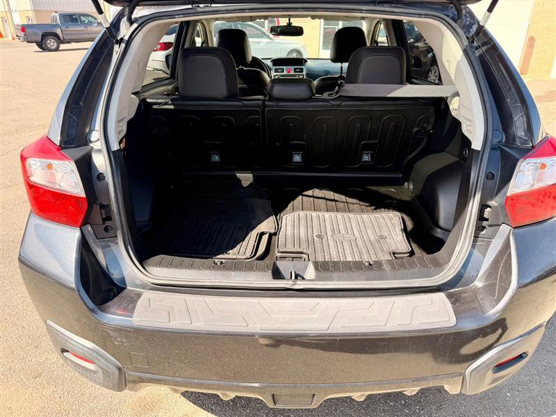 Used 2015 Subaru Crosstrek 2.0i Limited w/ Popular Package #2 AWD/4WD image 8