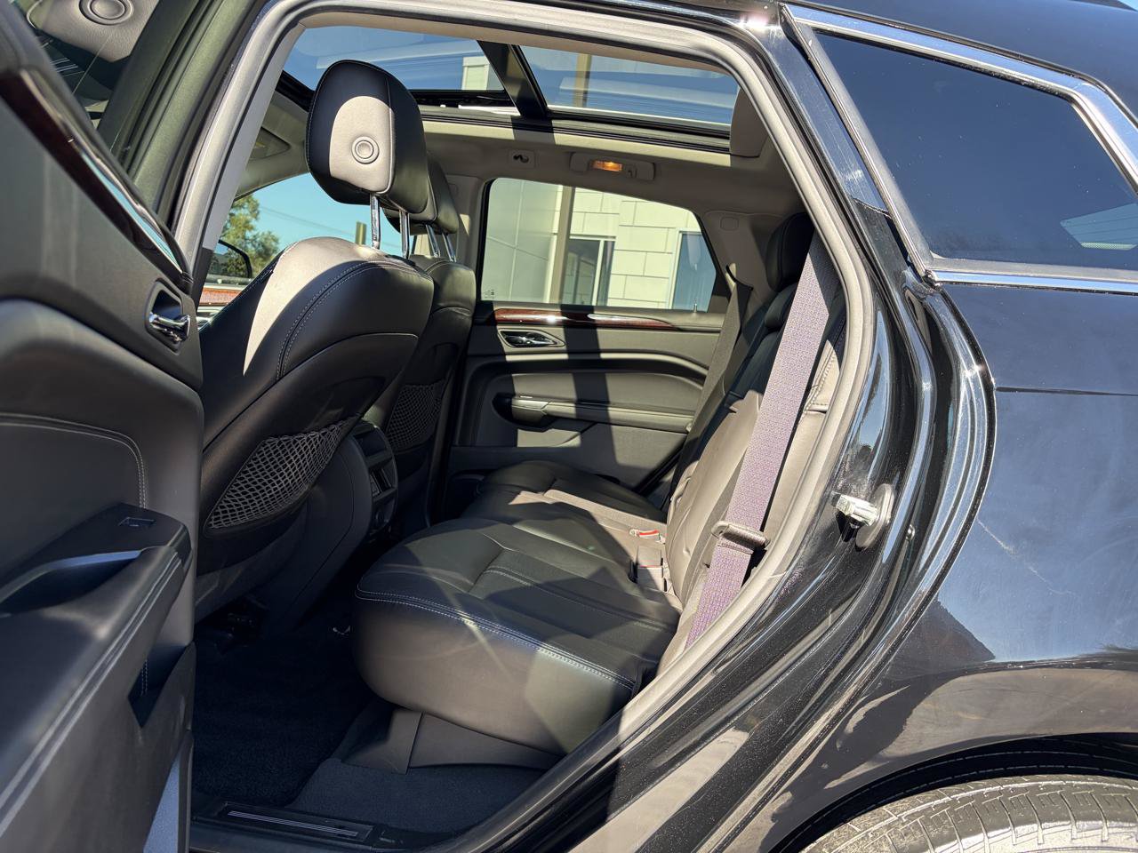 Used 2013 Cadillac SRX Performance AWD/4WD image 36