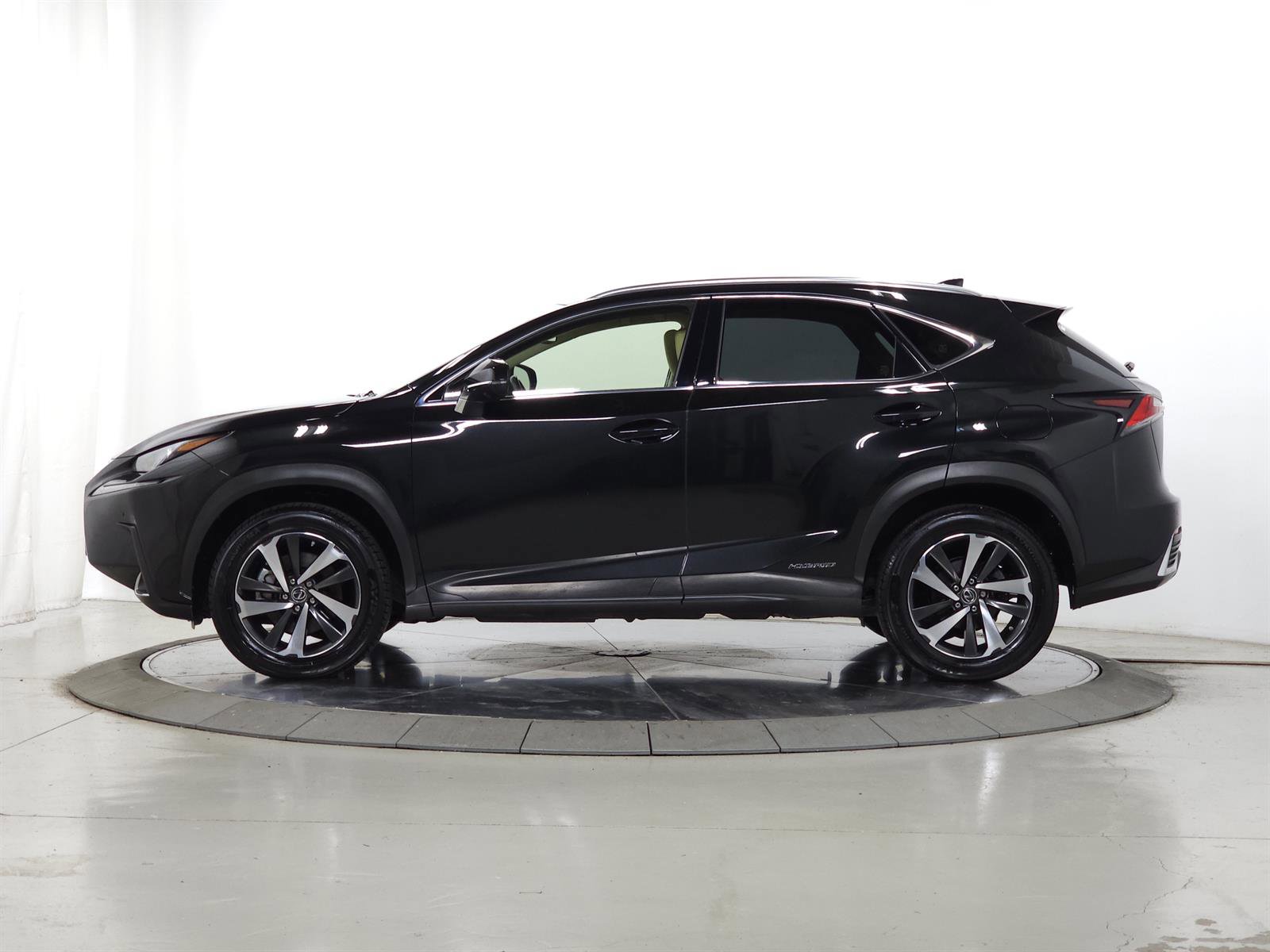Certified 2020 Lexus NX 300h AWD w/ Premium Package image 5