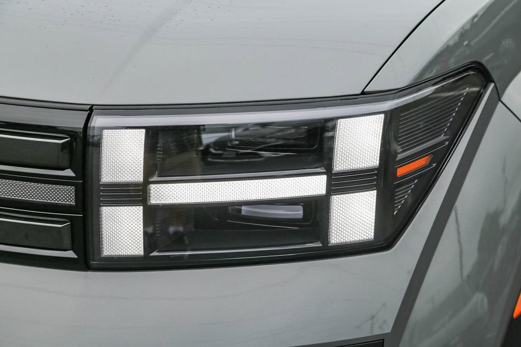 Certified 2026 Hyundai Santa Fe Limited AWD/4WD image 5