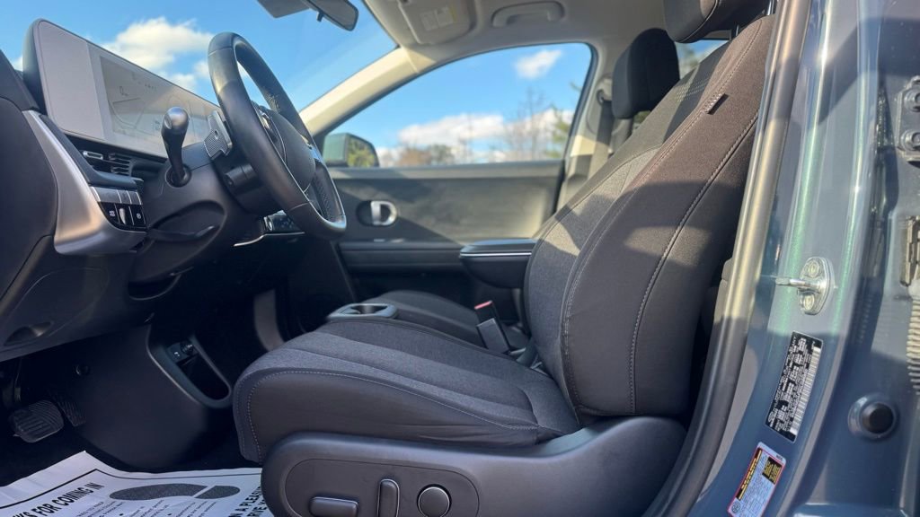 Used 2022 Hyundai Ioniq 5 SE image 17