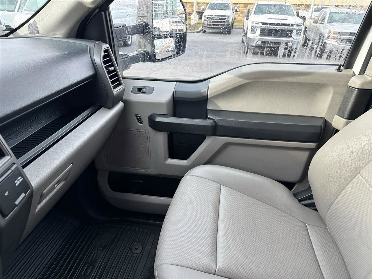 Used 2022 Ford F450 XL w/ Power Equipment Group image 15