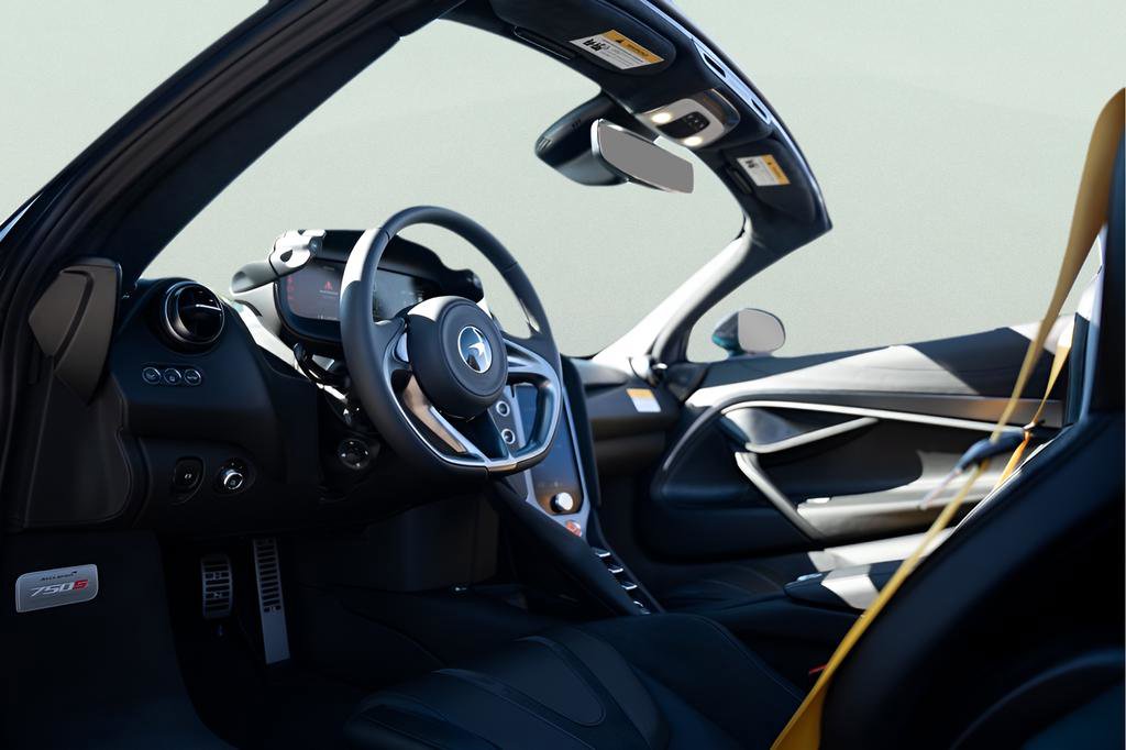 New 2026 McLaren 750S Spider RWD image 50