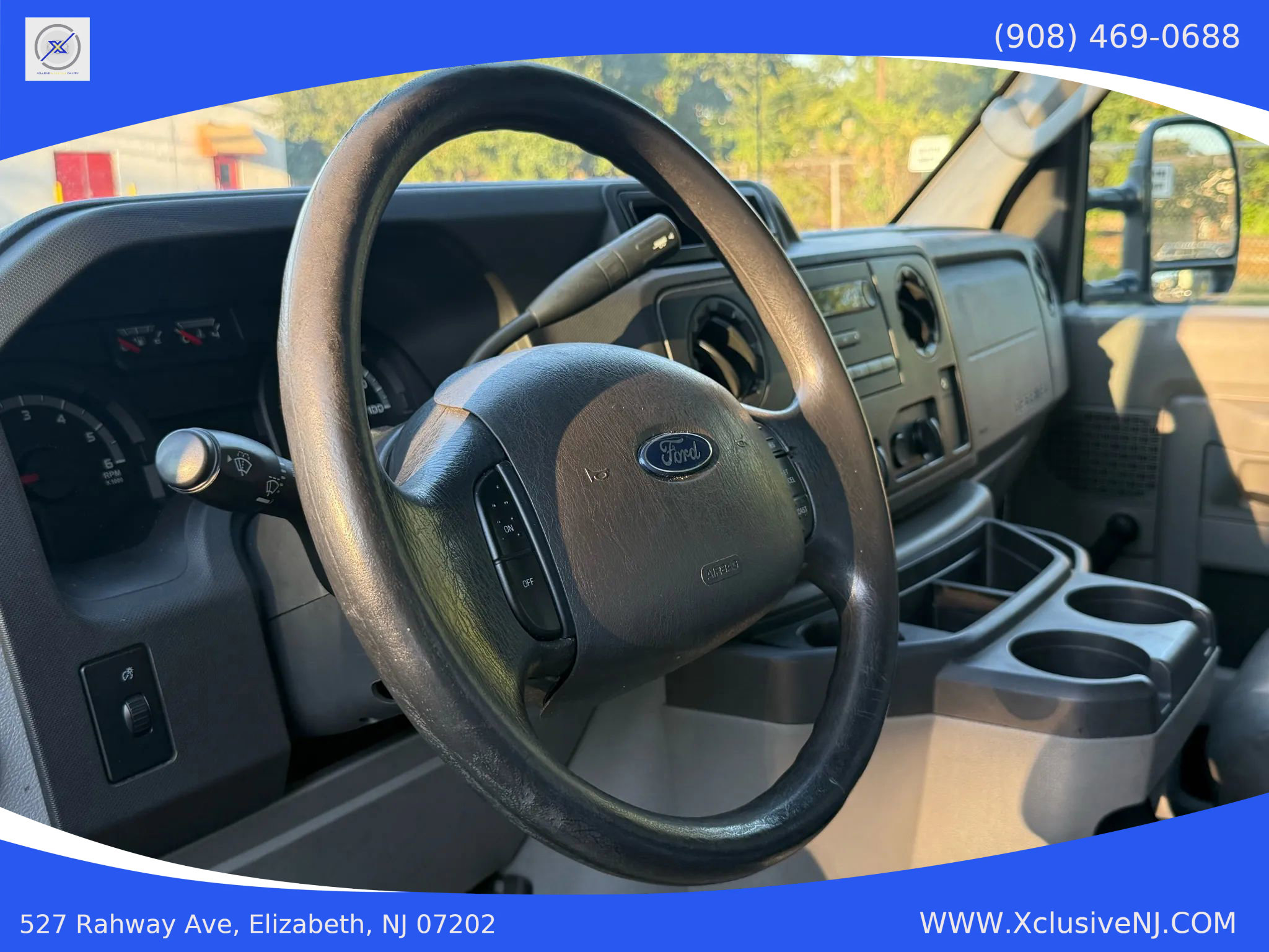 Used 2015 Ford E-350 and Econoline 350 Super Duty image 9