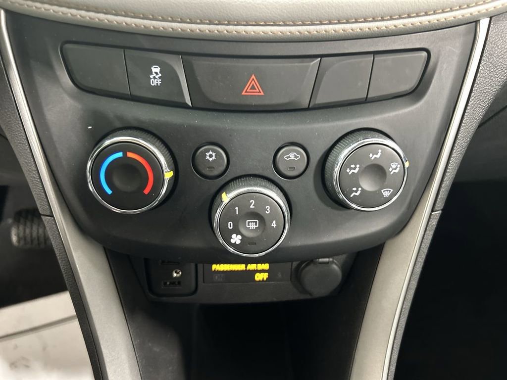 Used 2020 Chevrolet Trax LS w/ Tint and Cruise Package FWD image 16