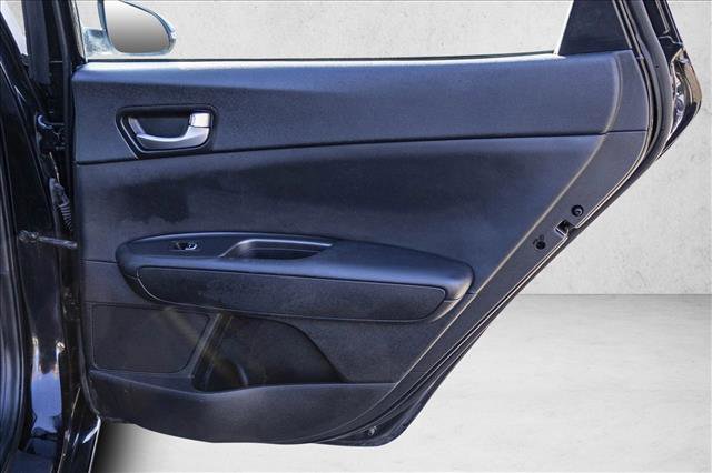 Used 2017 Kia Optima LX w/ Technology Package image 27