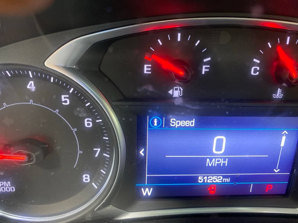 Used 2020 GMC Terrain SLE w/ Elevation Edition FWD image 5