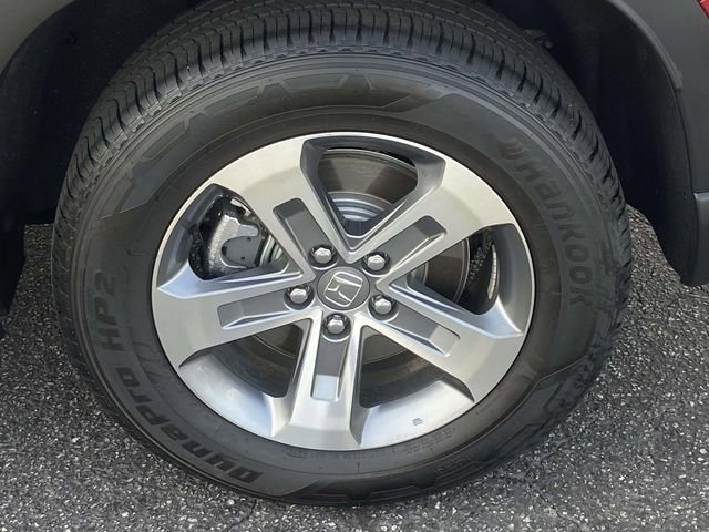 Used 2025 Honda Pilot EX-L image 7