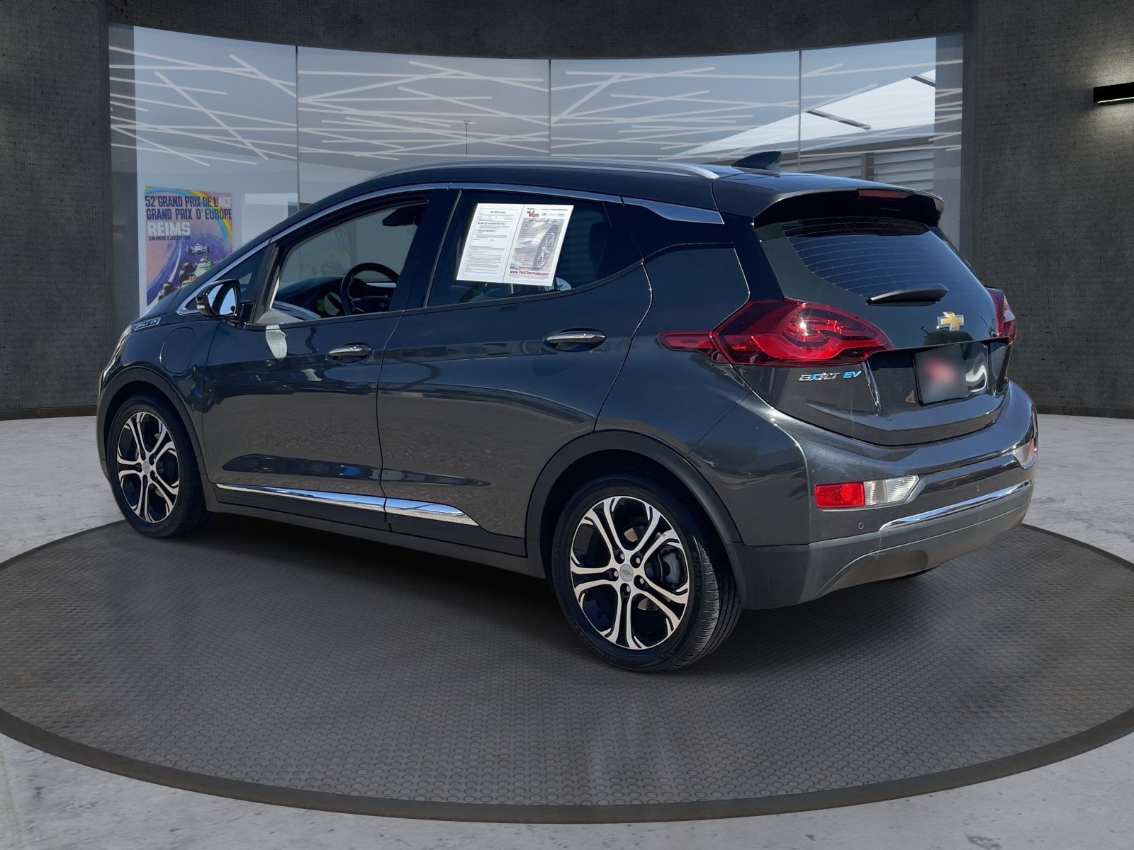 Certified 2020 Chevrolet Bolt Premier w/ Infotainment Package FWD image 4