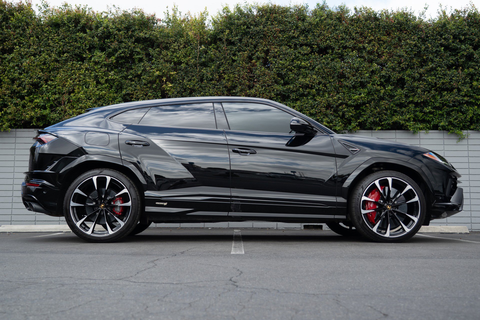 Used 2024 Lamborghini Urus S image 6