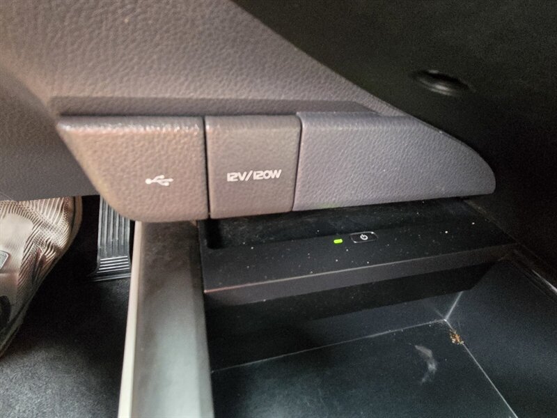 Used 2023 Toyota Camry SE w/ Audio Upgrade Package FWD image 22