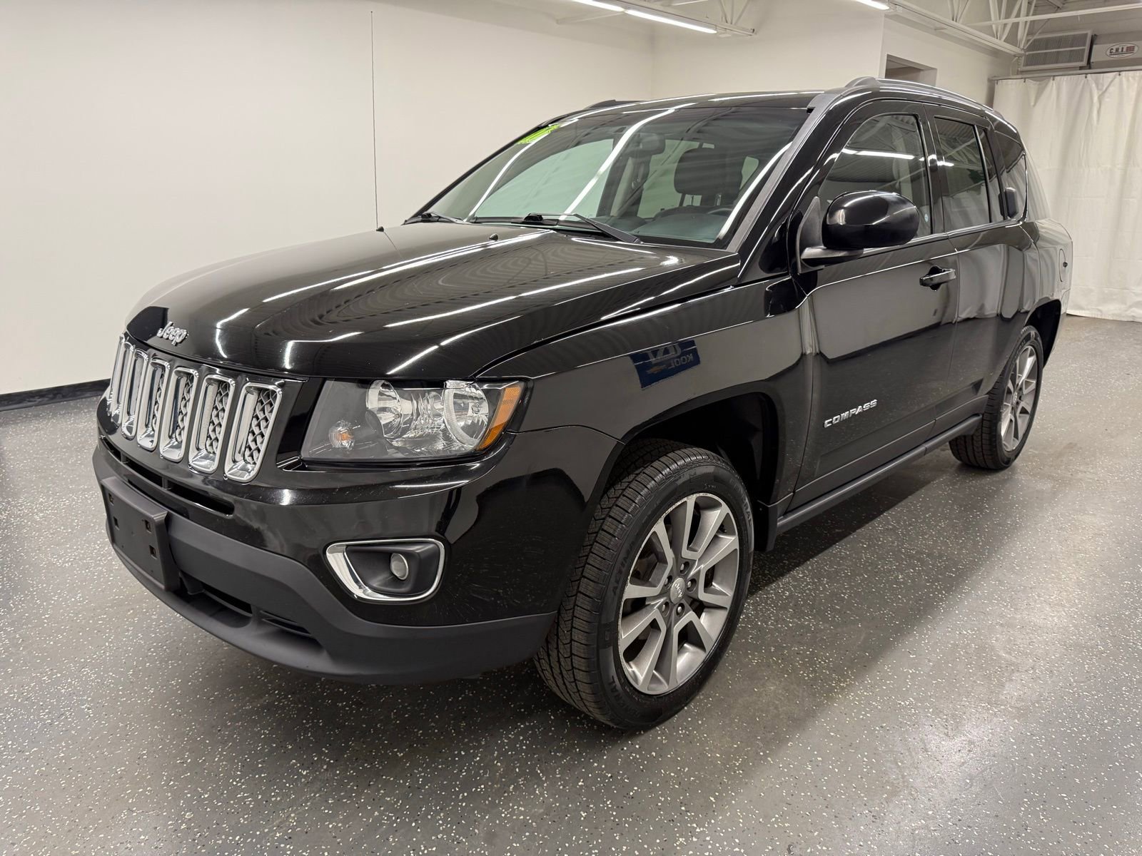 Used 2017 Jeep Compass High Altitude image 4