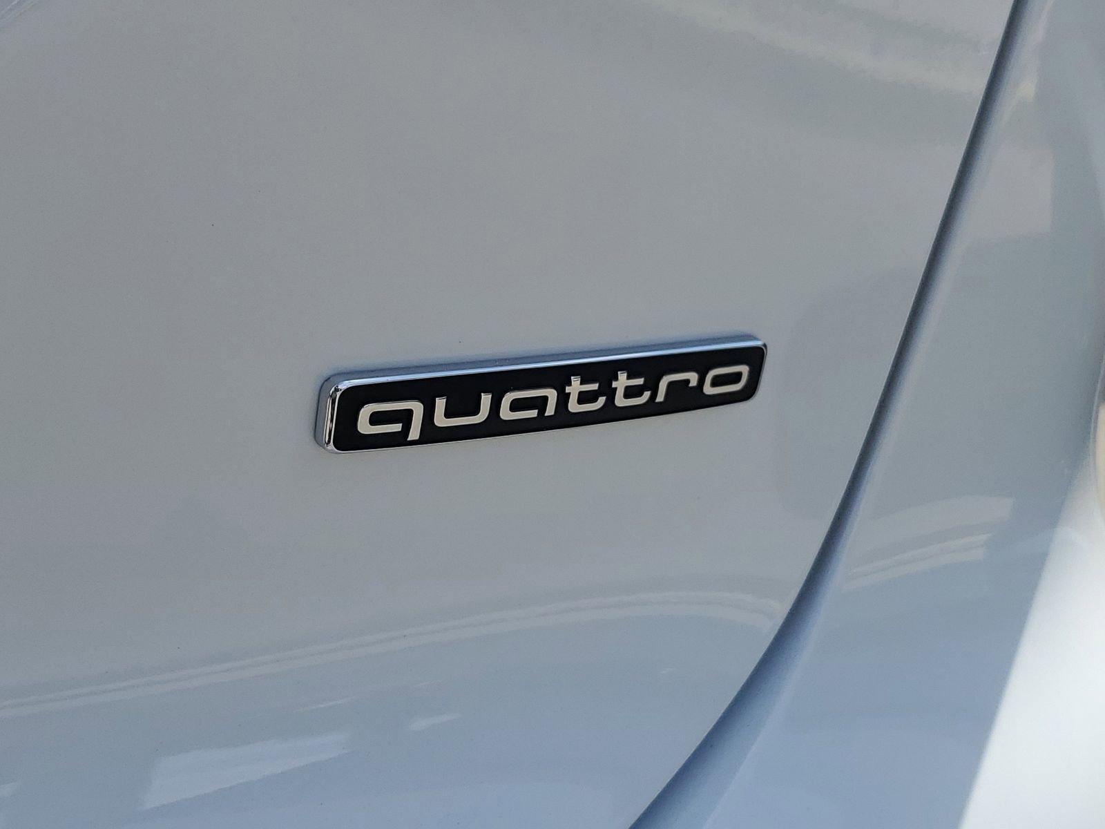 New 2025 Audi Q6 e-tron Premium AWD/4WD image 8