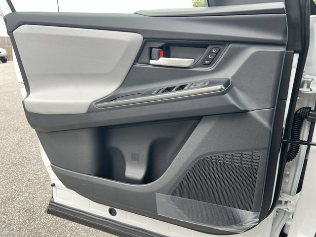 New 2026 Subaru Uncharted AWD image 26