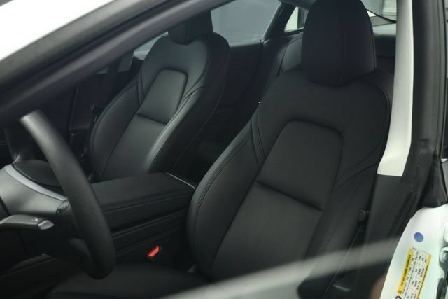 Used 2023 Tesla Model 3 Standard Range RWD image 47