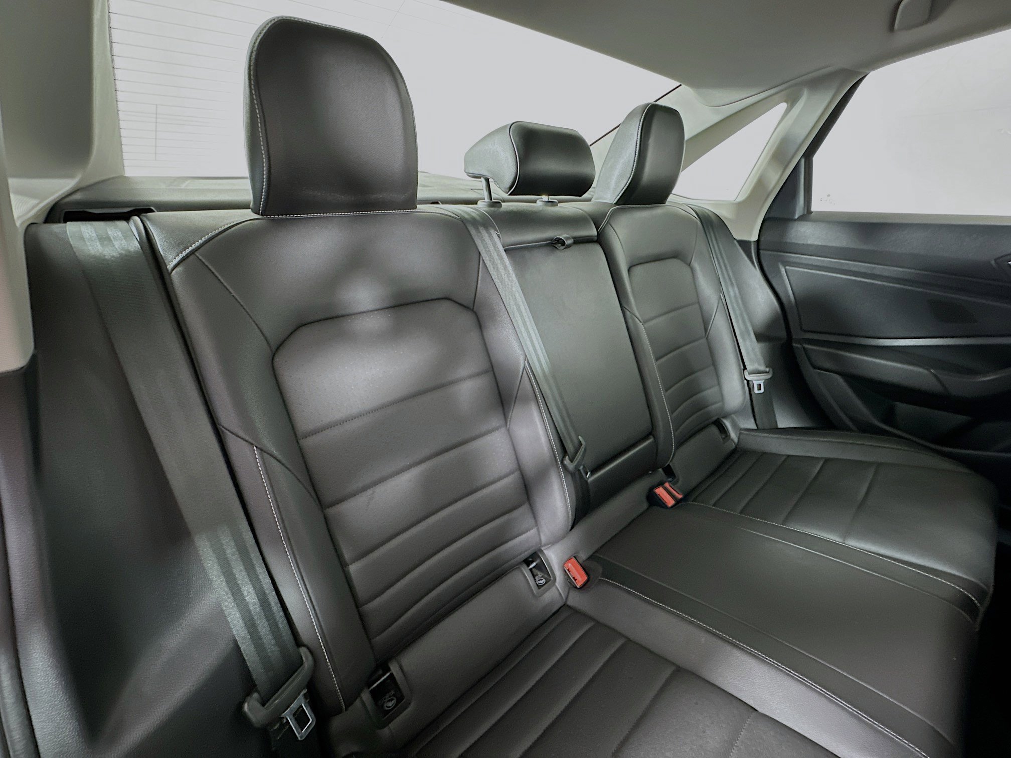 Used 2024 Volkswagen Jetta SE image 24