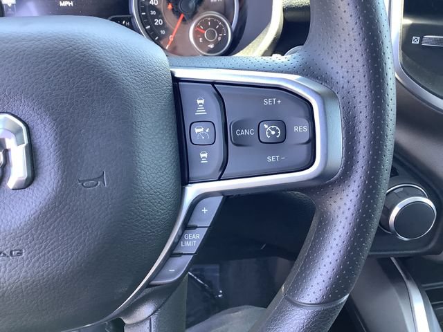 New 2026 RAM 1500 Express AWD/4WD image 12