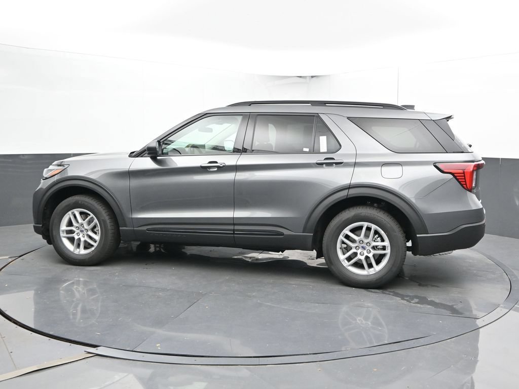 New 2026 Ford Explorer Active AWD/4WD image 8