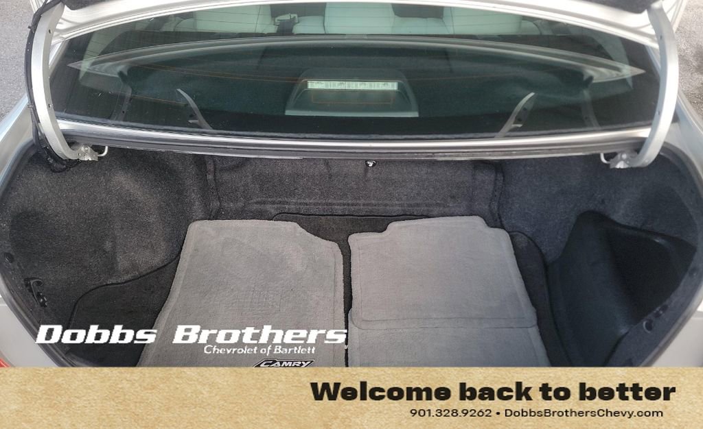 Used 2014 Toyota Camry XLE w/ Moonroof Package FWD image 14