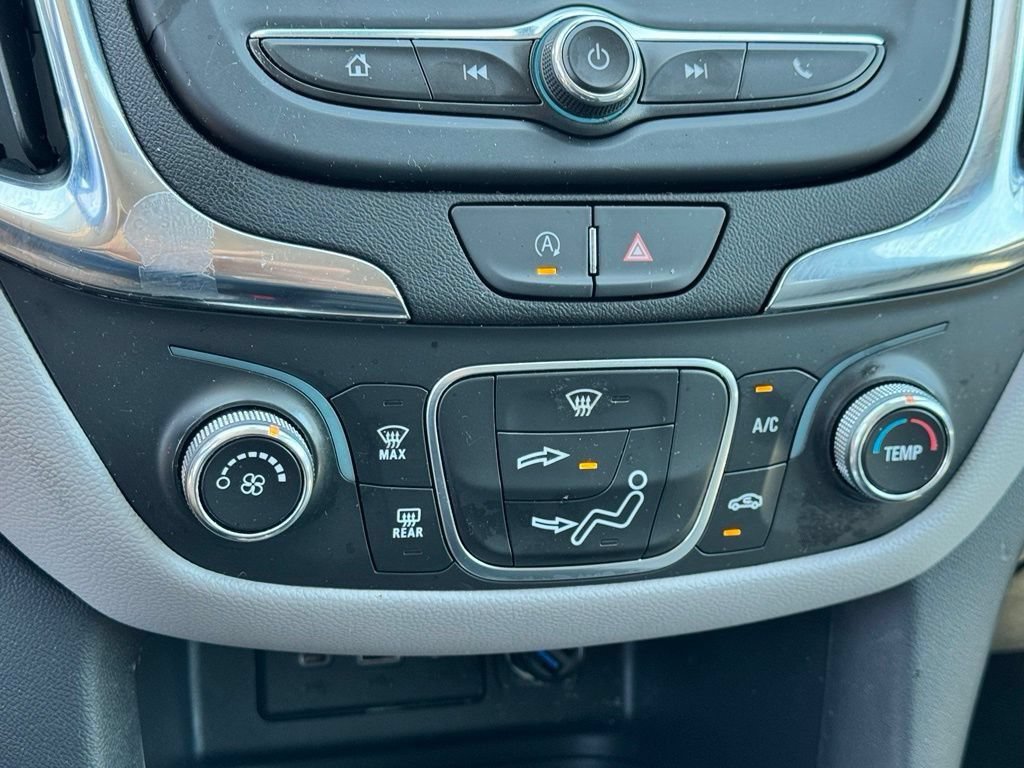 Used 2024 Chevrolet Equinox LS FWD image 15