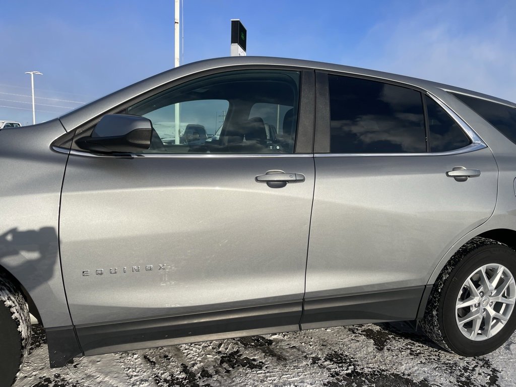 Used 2024 Chevrolet Equinox LT image 27