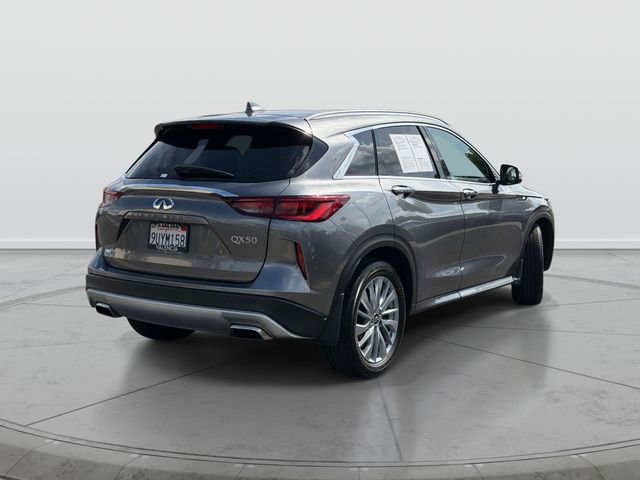 Certified 2025 INFINITI QX50 Luxe AWD/4WD image 4