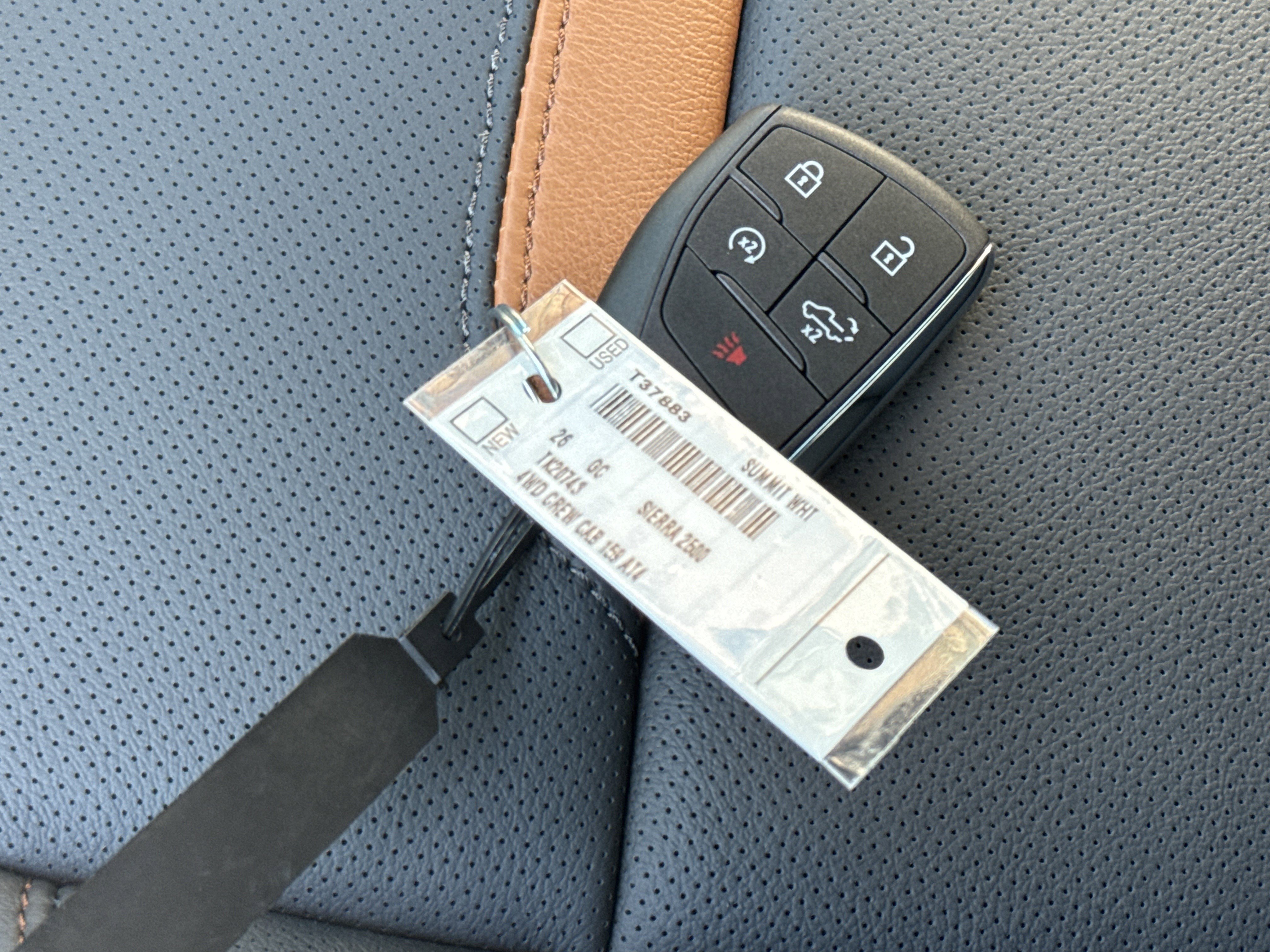 New 2026 GMC Sierra 2500 AT4 w/ AT4 Premium Plus Package image 37