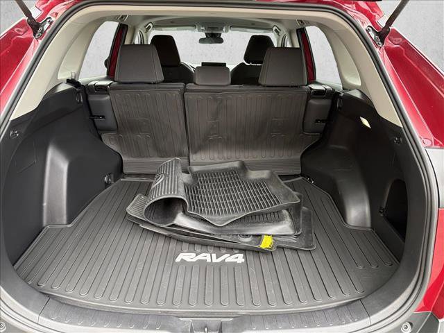 Certified 2025 Toyota RAV4 LE AWD/4WD image 25