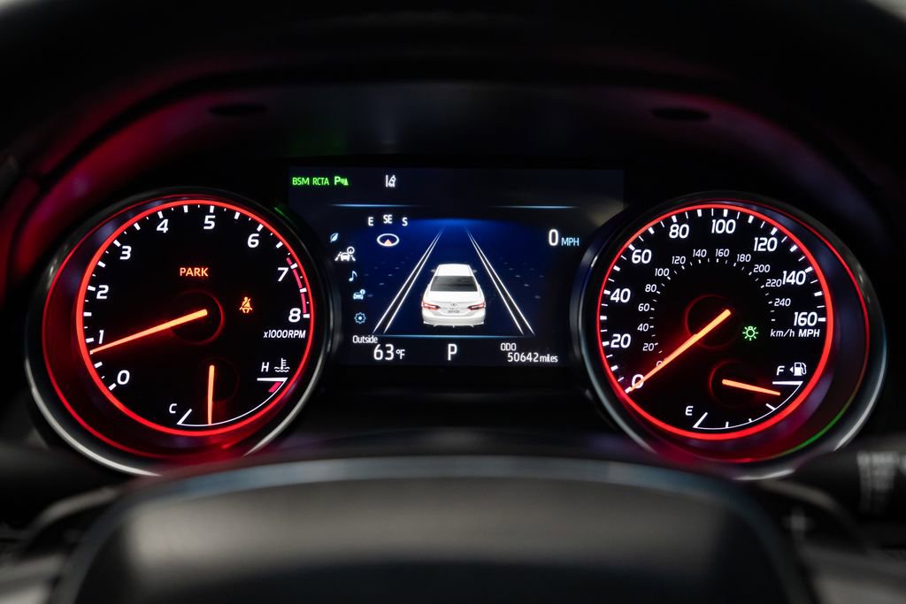 Used 2018 Toyota Camry XSE w/ Driver Assist Package image 17