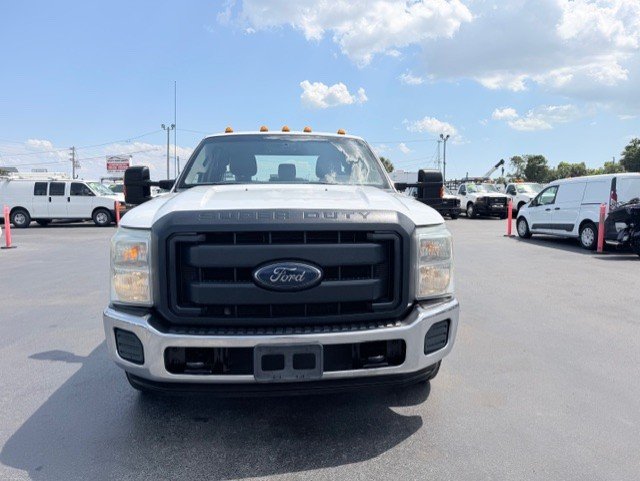 Used 2015 Ford F350 XL w/ Power Equipment Group RWD image 2