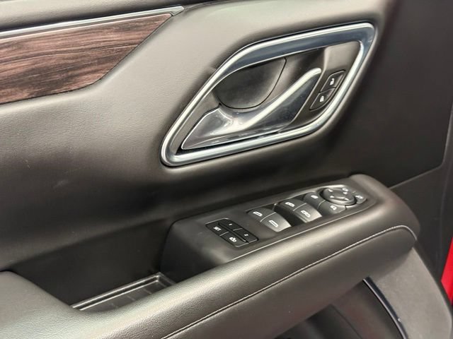 Used 2023 Chevrolet Suburban Z71 w/ Z71 Off-Road Package AWD/4WD image 20
