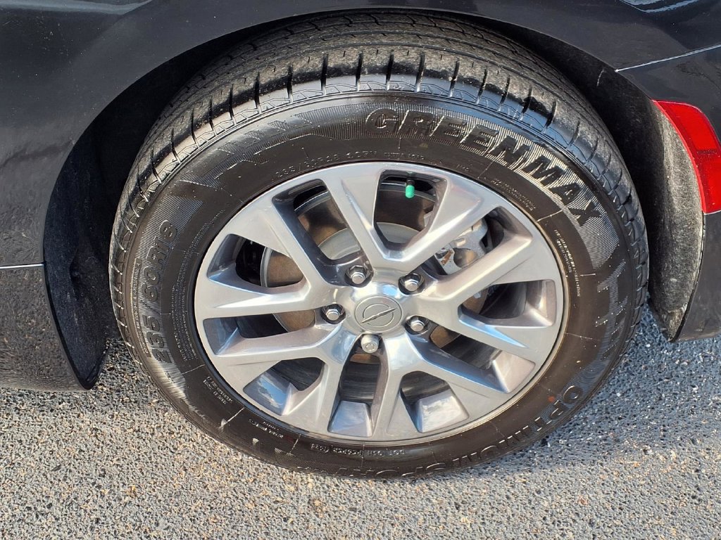 Used 2021 Chrysler Pacifica Pinnacle FWD image 20