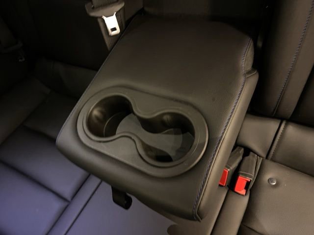 Used 2025 Cadillac XT4 Sport AWD/4WD image 25