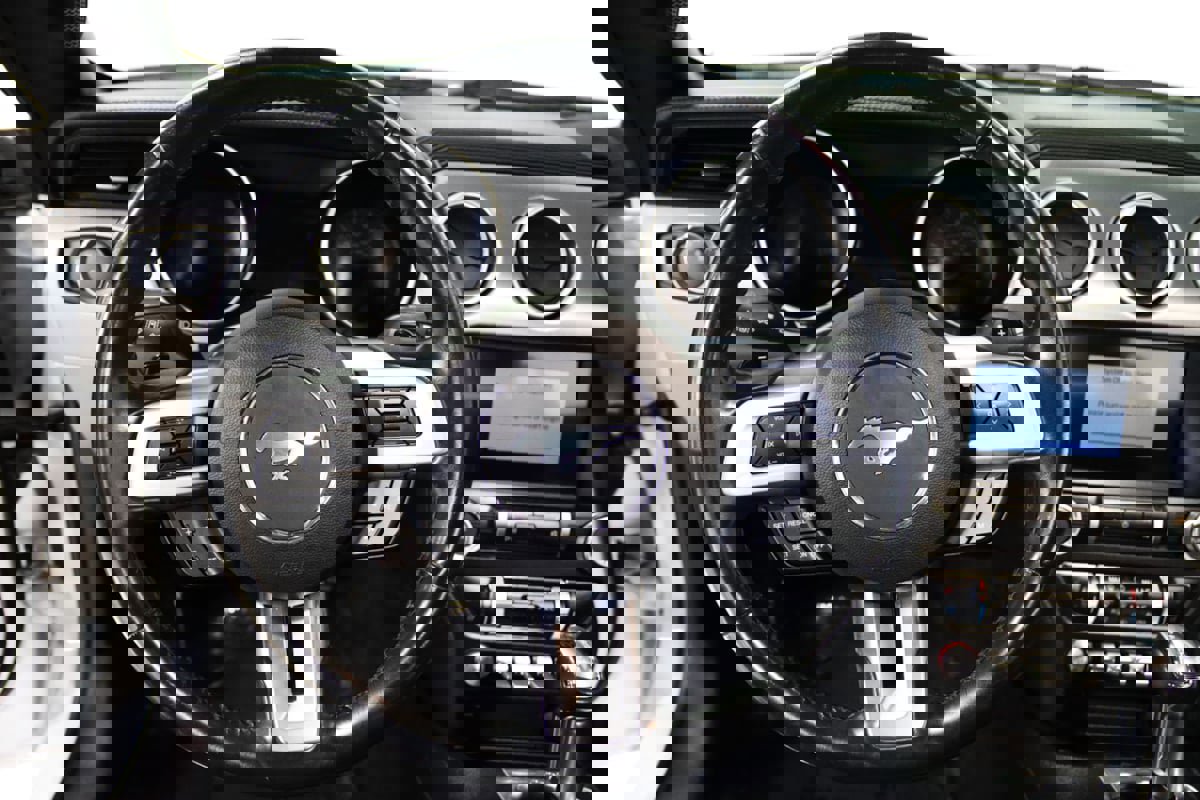 Used 2021 Ford Mustang Premium image 40