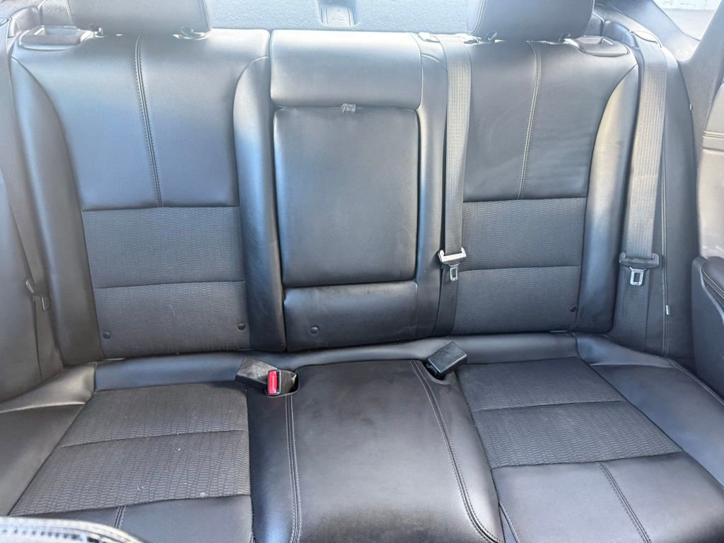 Used 2017 Chevrolet Impala LT FWD image 40