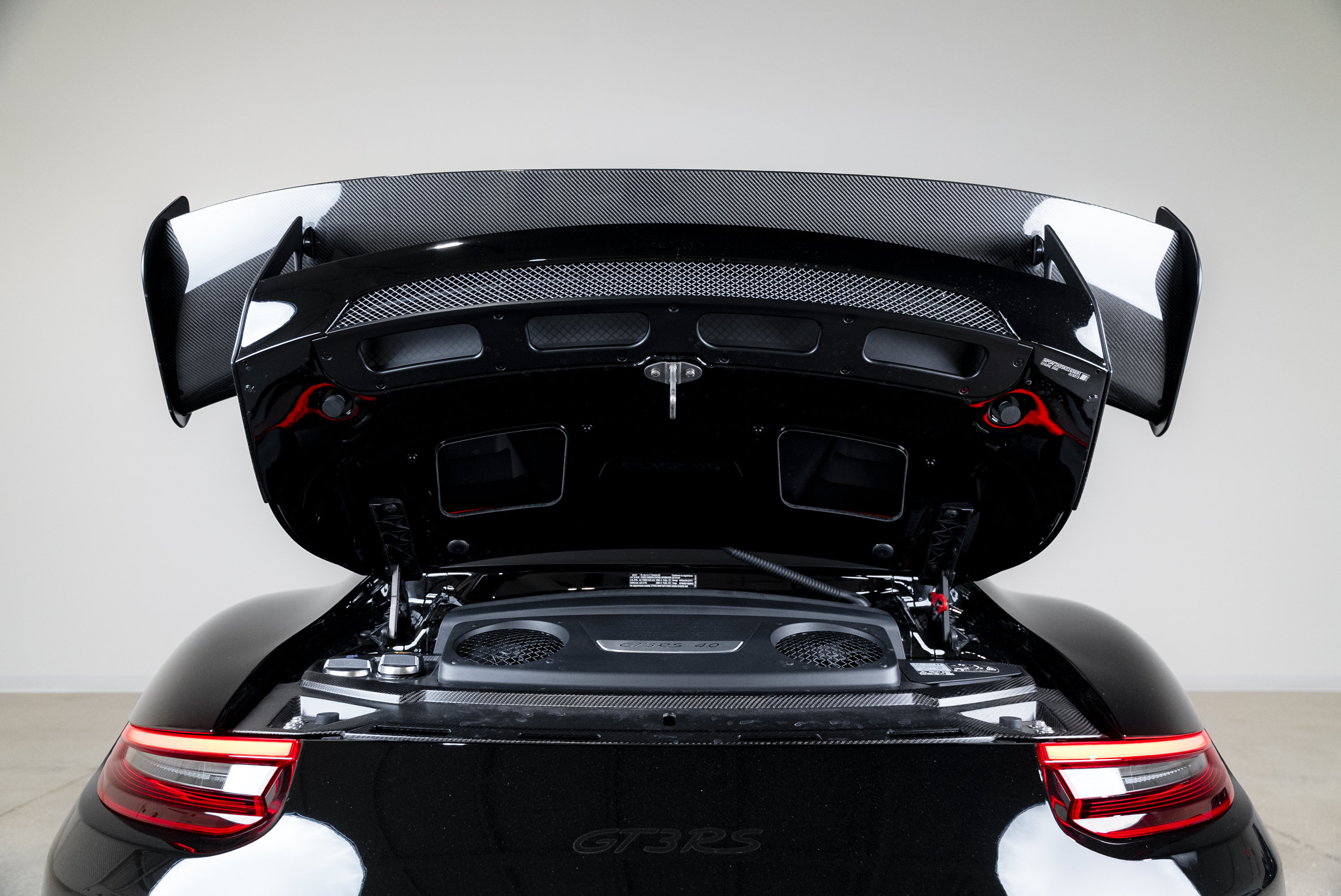 Certified 2019 Porsche 911 GT3 RS RWD image 31