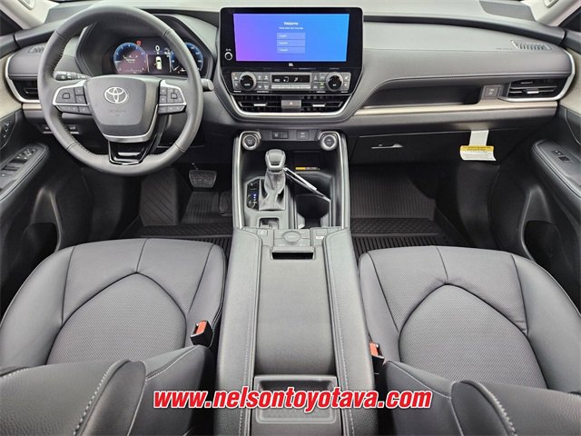 New 2026 Toyota Grand Highlander Limited image 8