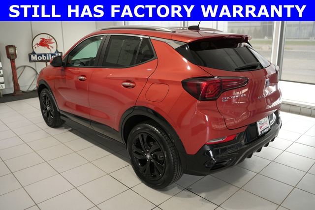 Used 2024 Buick Encore GX Sport Touring AWD/4WD image 4