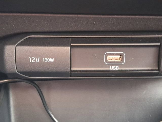 Certified 2025 Kia Niro EX w/ EX Cold Weather Package image 22