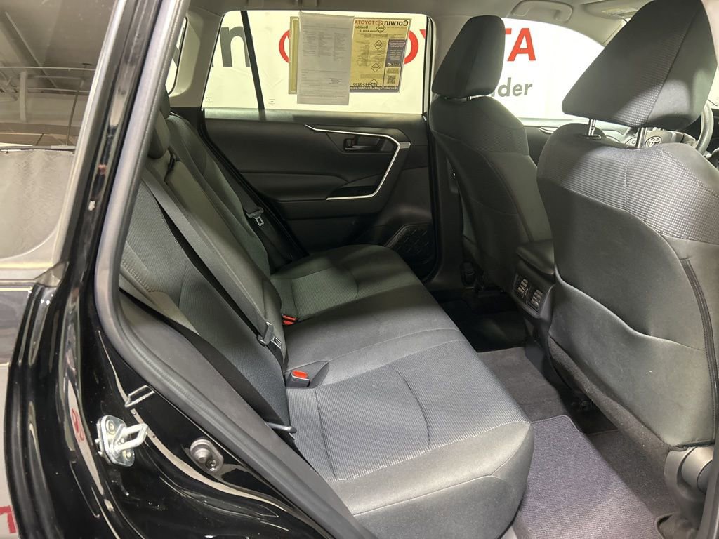 Used 2023 Toyota RAV4 LE image 15