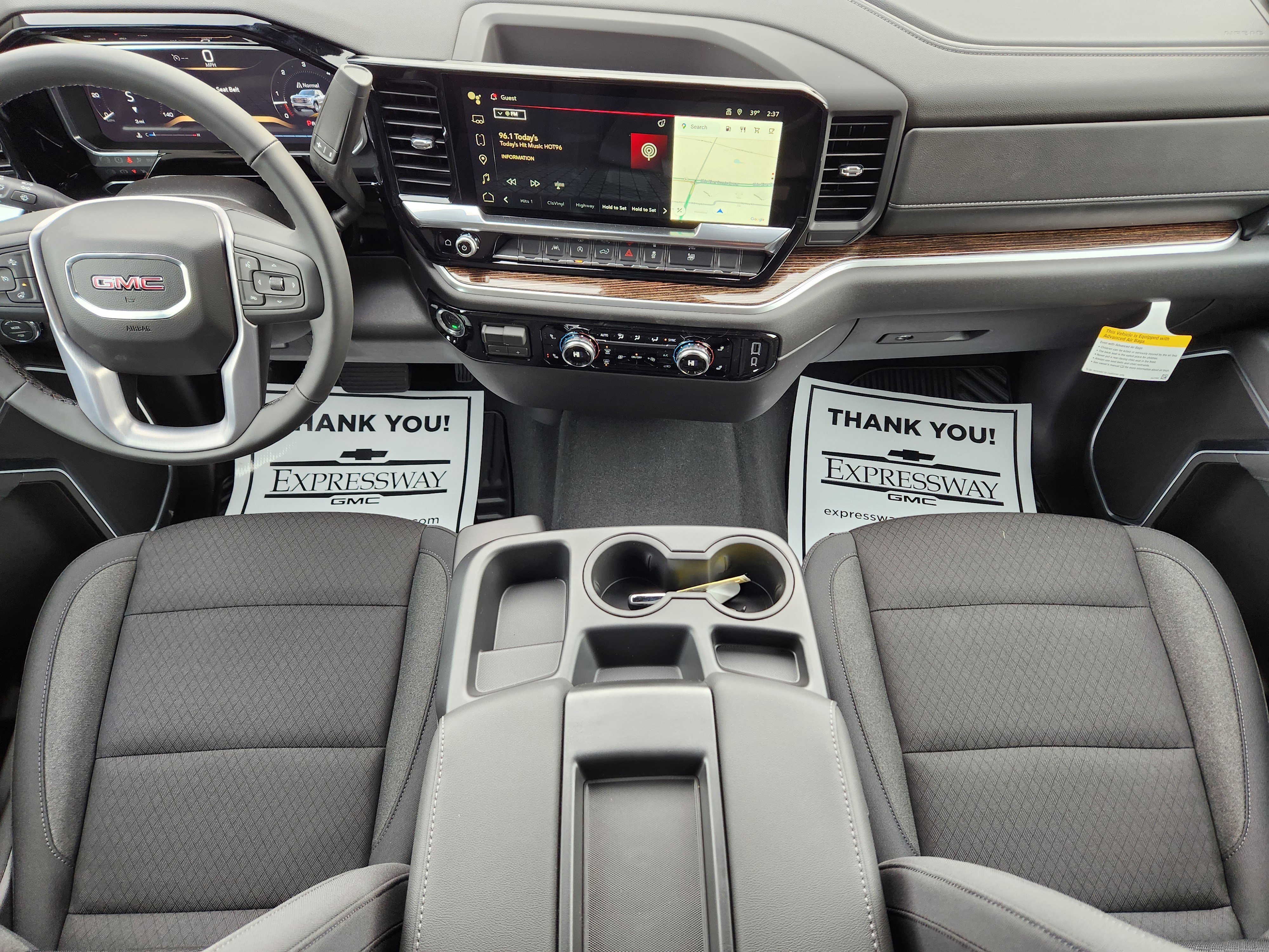New 2026 GMC Sierra 1500 SLE image 11