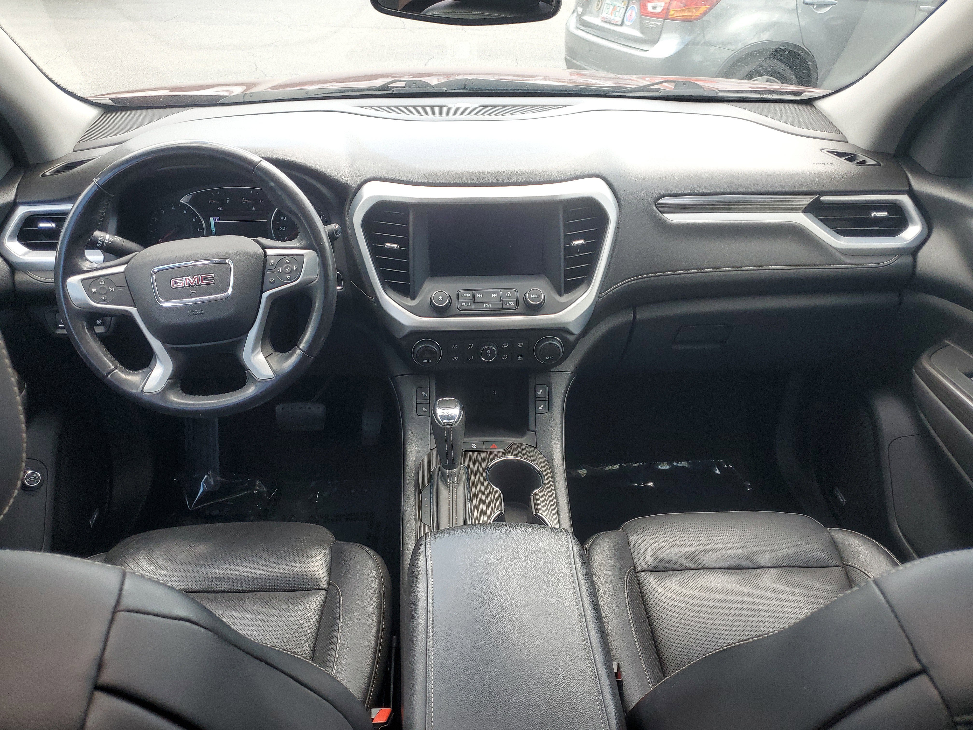 Used 2018 GMC Acadia SLT w/ LPO, Floor Liner Package image 17