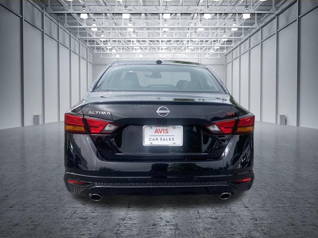 Certified 2025 Nissan Altima 2.5 SR FWD image 4