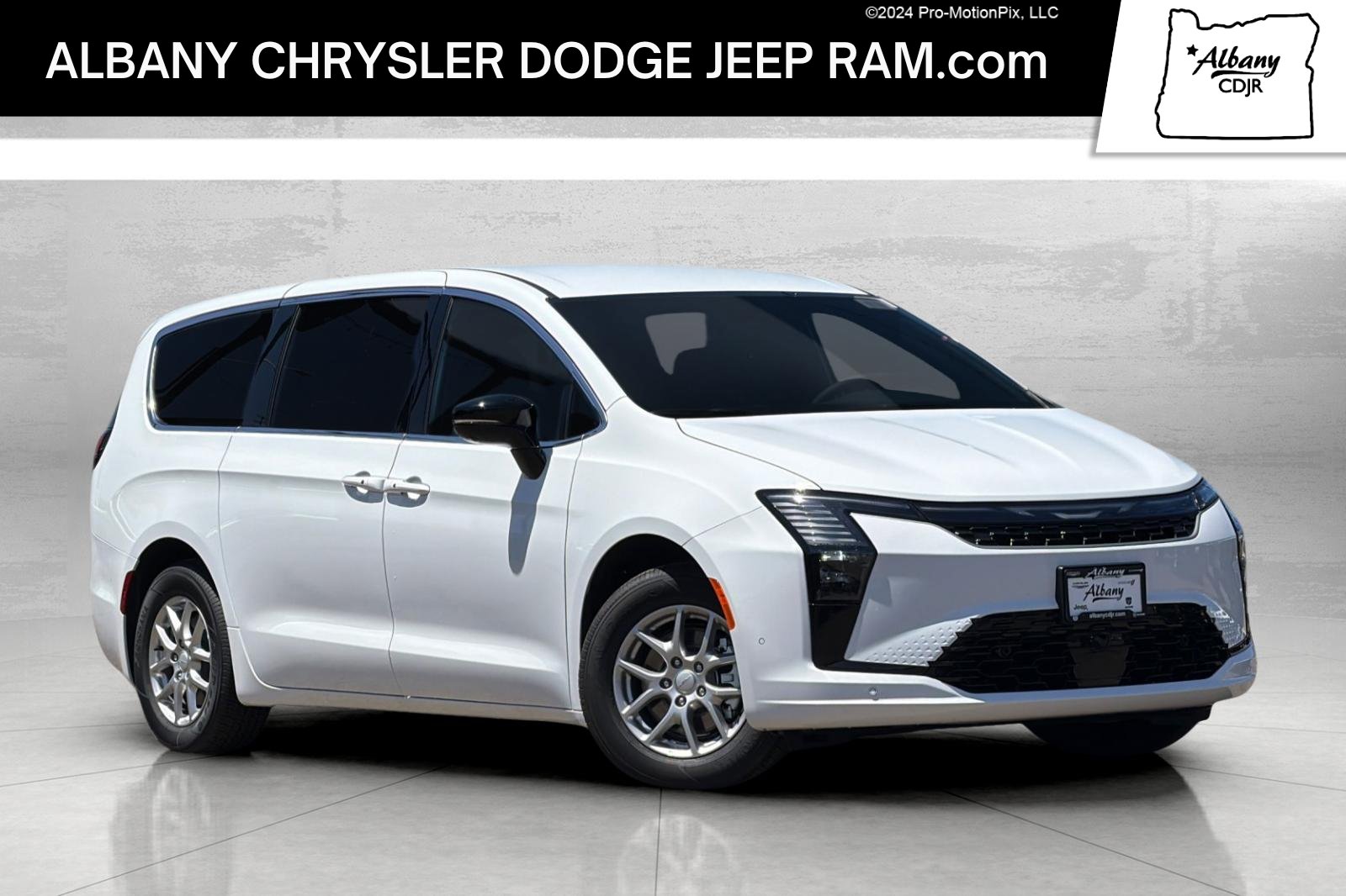 New 2027 Chrysler Pacifica Select FWD image 1