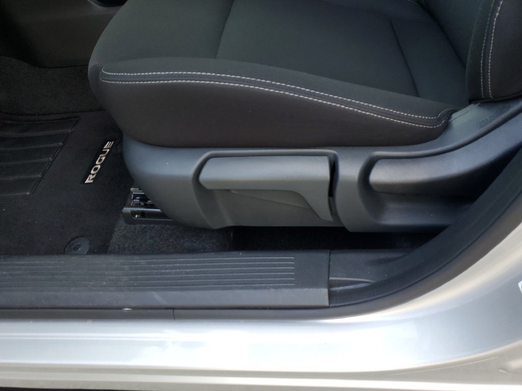 Certified 2025 Nissan Rogue S AWD/4WD image 20
