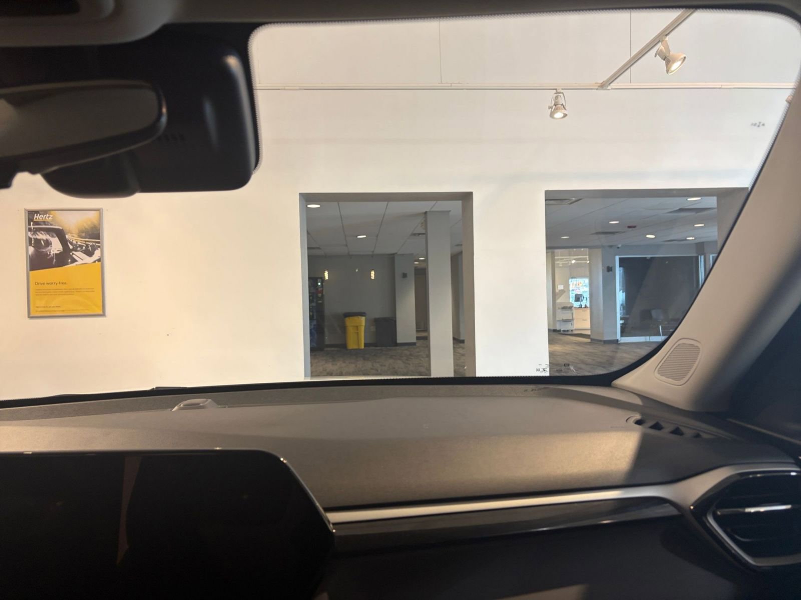 Used 2025 Chevrolet TrailBlazer LT image 33