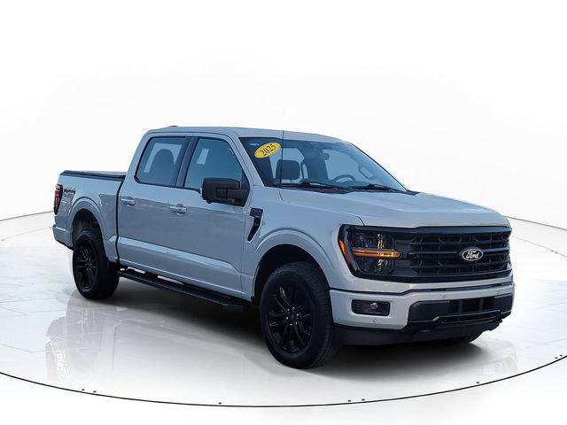 Used 2025 Ford F150 XLT w/ Equipment Group 302A MID AWD/4WD image 3