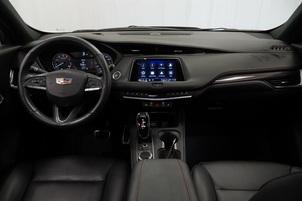 Used 2023 Cadillac XT4 Sport w/ Cold Weather Package AWD/4WD image 8