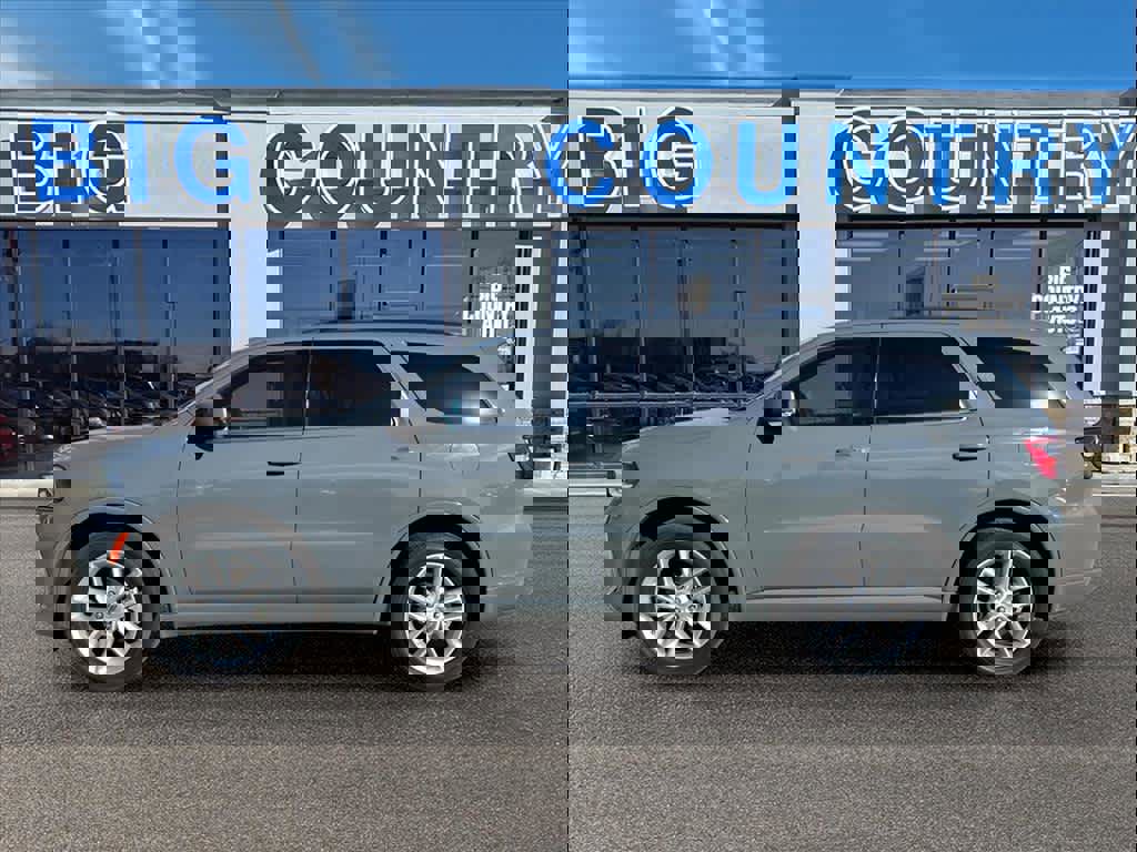 Used 2022 Dodge Durango GT image 2